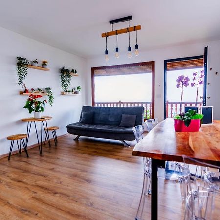 Chalet Sophie - Luxury Chalet Roletto Bagian luar foto