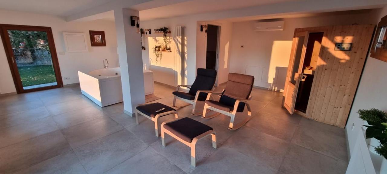Chalet Sophie - Luxury Chalet Roletto Bagian luar foto