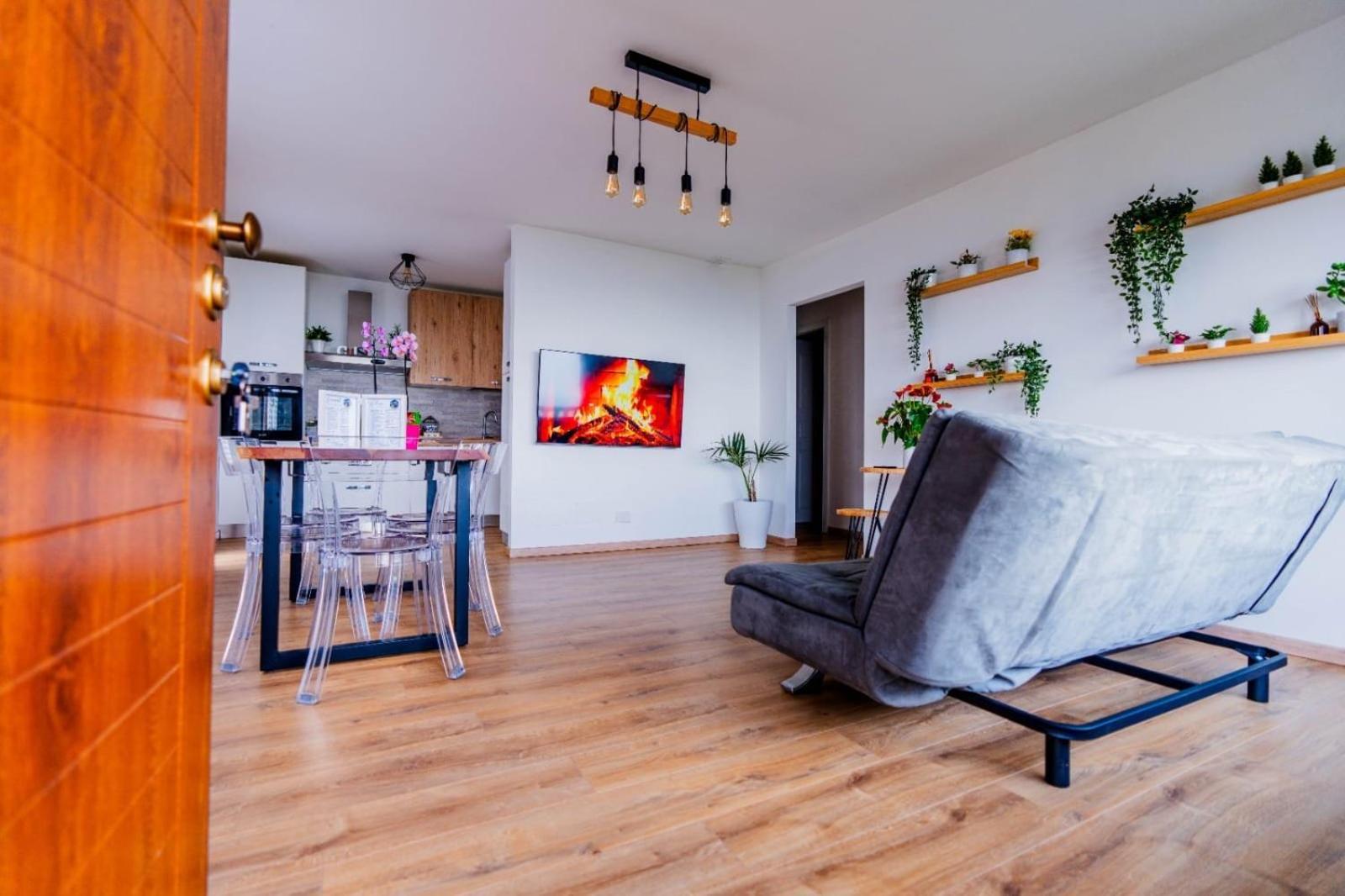 Chalet Sophie - Luxury Chalet Roletto Bagian luar foto