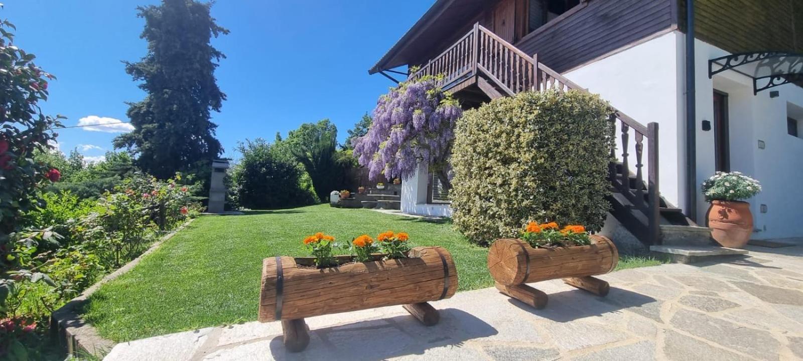 Chalet Sophie - Luxury Chalet Roletto Bagian luar foto